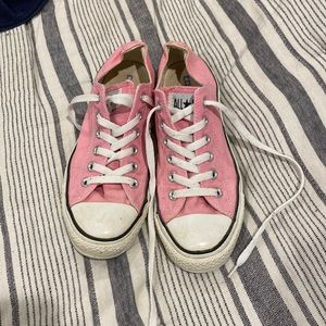 Pink converse